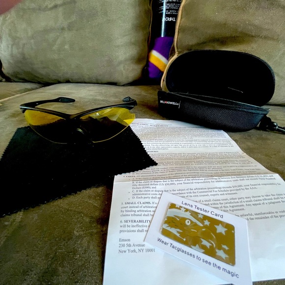 Sunglasse - Picture 8 of 9